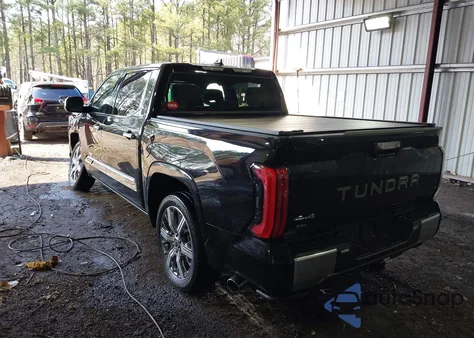 2023 Toyota Tundra Hybrid Capstone z USA, uszkodzony, nr VIN 5TFVC5DB2PX026333